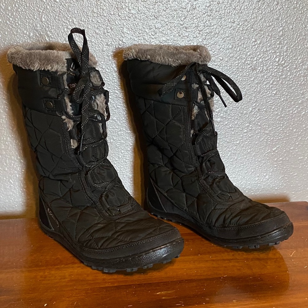 Columbia Waterproof Snow Boots with 200 gram fill